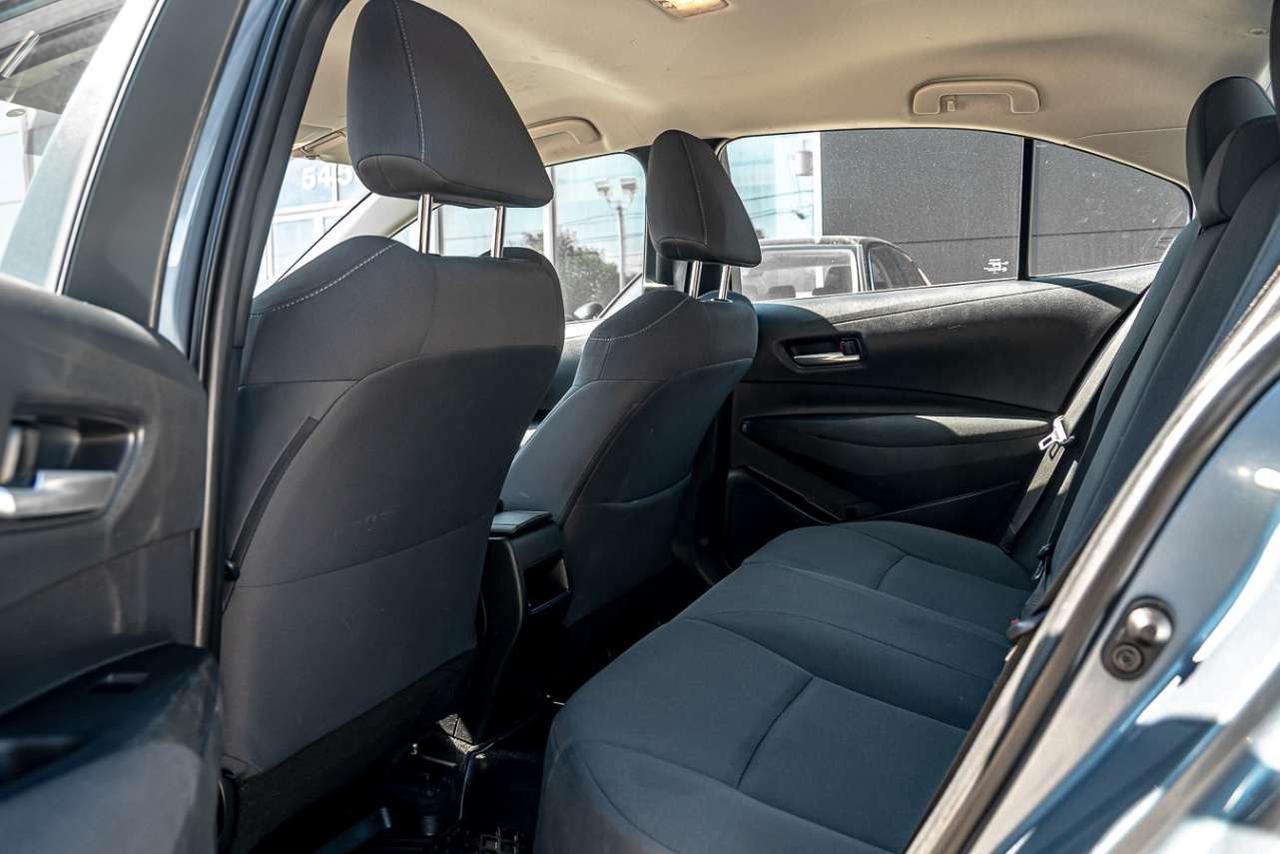 2020 Toyota Corolla LE CVT Photo