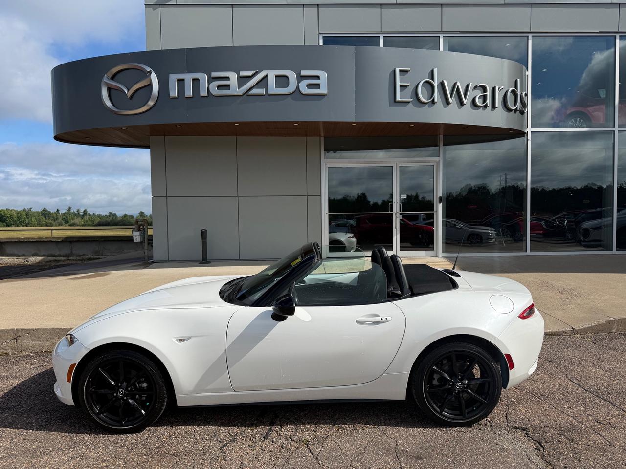 2021 Mazda MX-5 GS (A6) 2dr Convertible Photo5