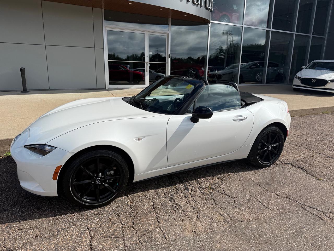 2021 Mazda MX-5 GS (A6) 2dr Convertible Photo