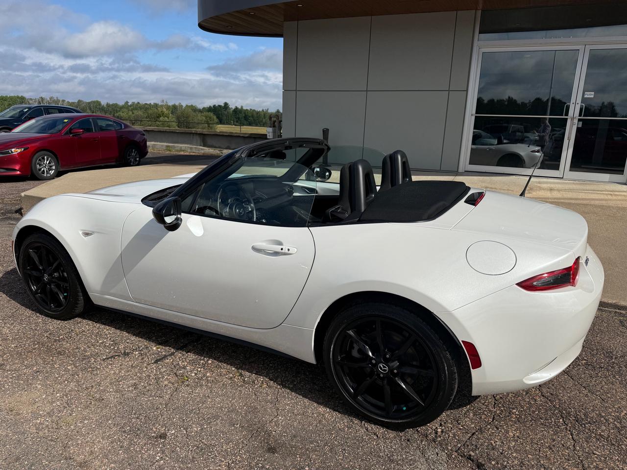 2021 Mazda MX-5 GS (A6) 2dr Convertible Photo