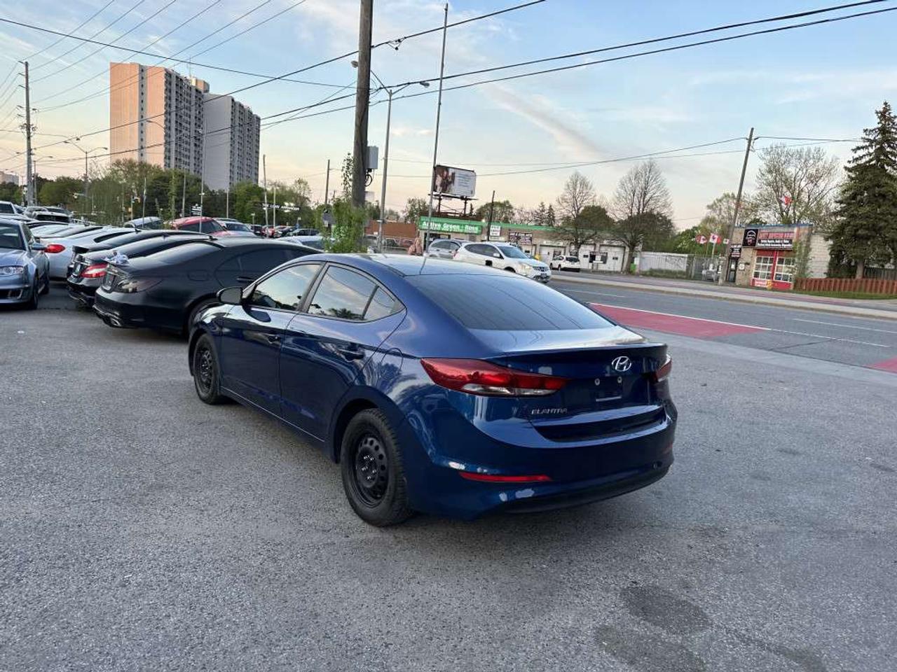2018 Hyundai Elantra SE Photo
