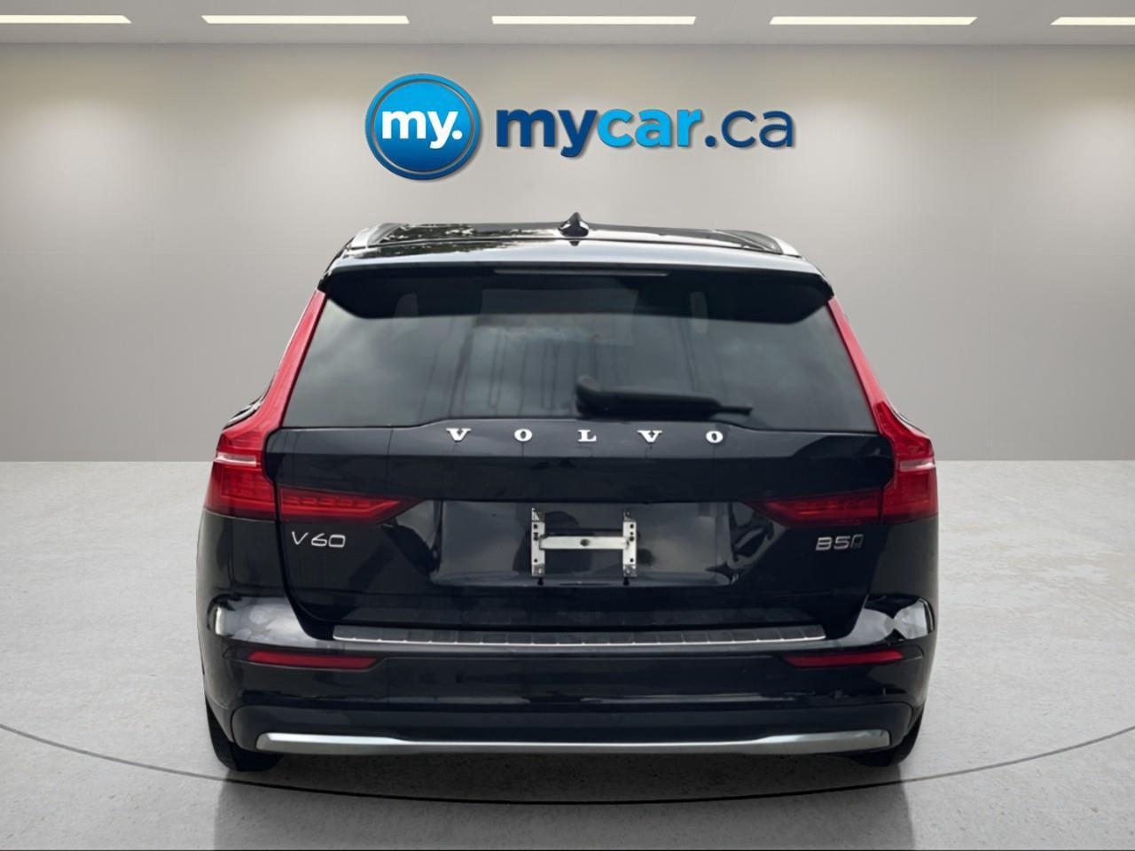 2024 Volvo V60 Cross Country B5 Ultimate 4dr All-Wheel Drive Wagon Photo4