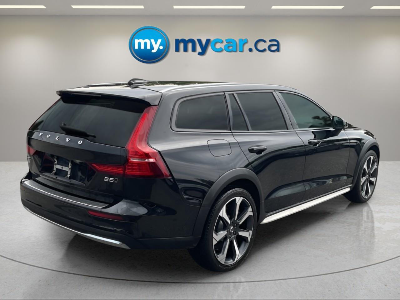 2024 Volvo V60 Cross Country B5 Ultimate 4dr All-Wheel Drive Wagon Photo