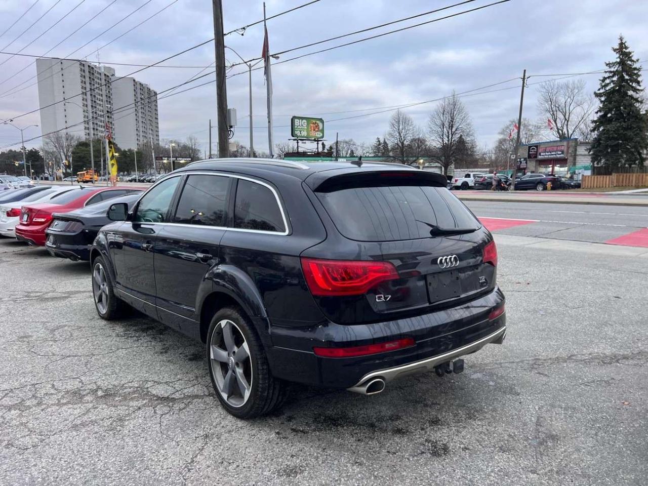 2015 Audi Q7 TDI   Progressiv   2 Set of Wheels Photo