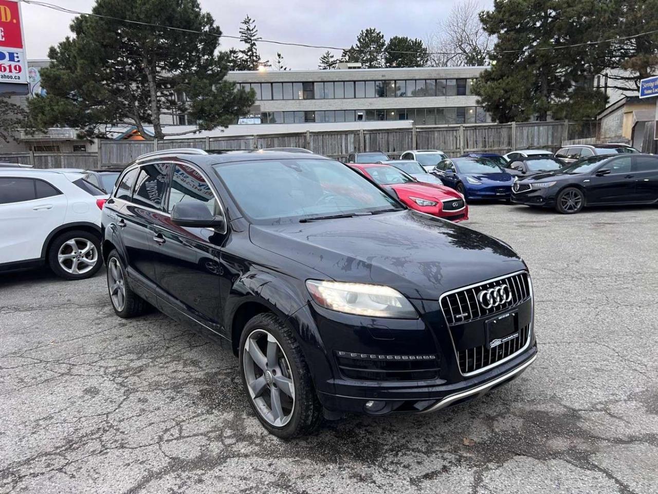 2015 Audi Q7 TDI   Progressiv   2 Set of Wheels Photo