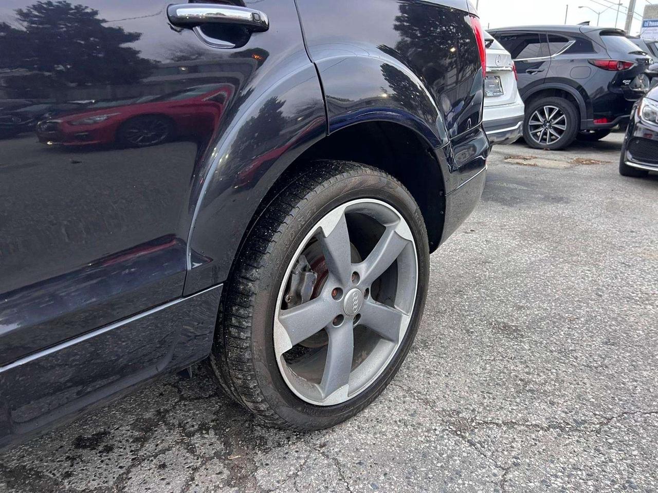 2015 Audi Q7 TDI   Progressiv   2 Set of Wheels Photo