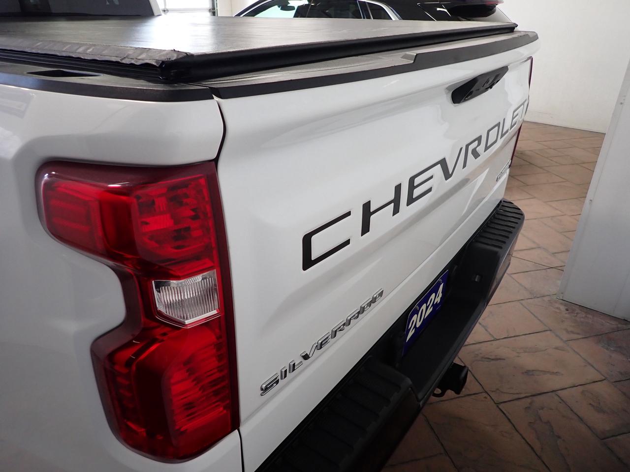 2024 Chevrolet Silverado 1500 Custom Trail Boss 4WD Z71 6.5 BOX Photo