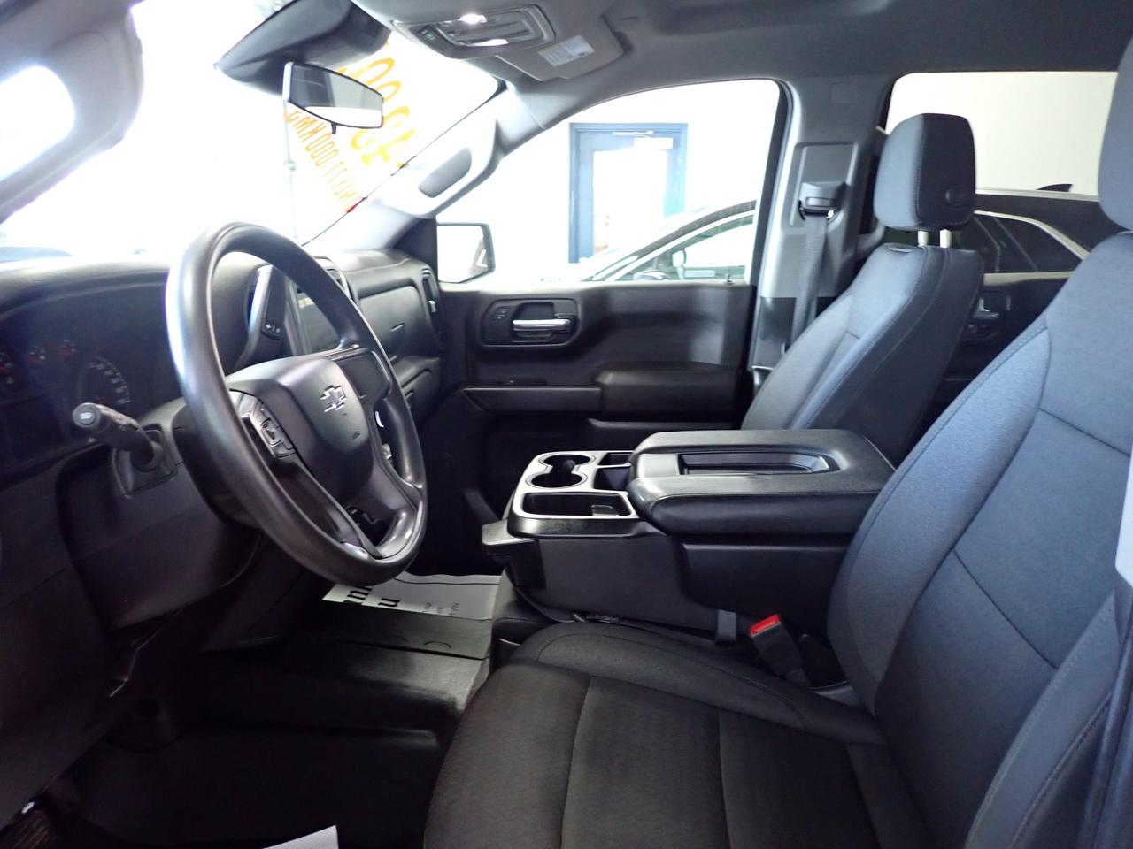 2024 Chevrolet Silverado 1500 Custom Trail Boss 4WD Z71 6.5 BOX Photo