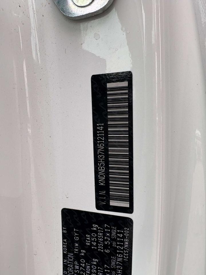 2022 Kia Carnival LX FWD Photo