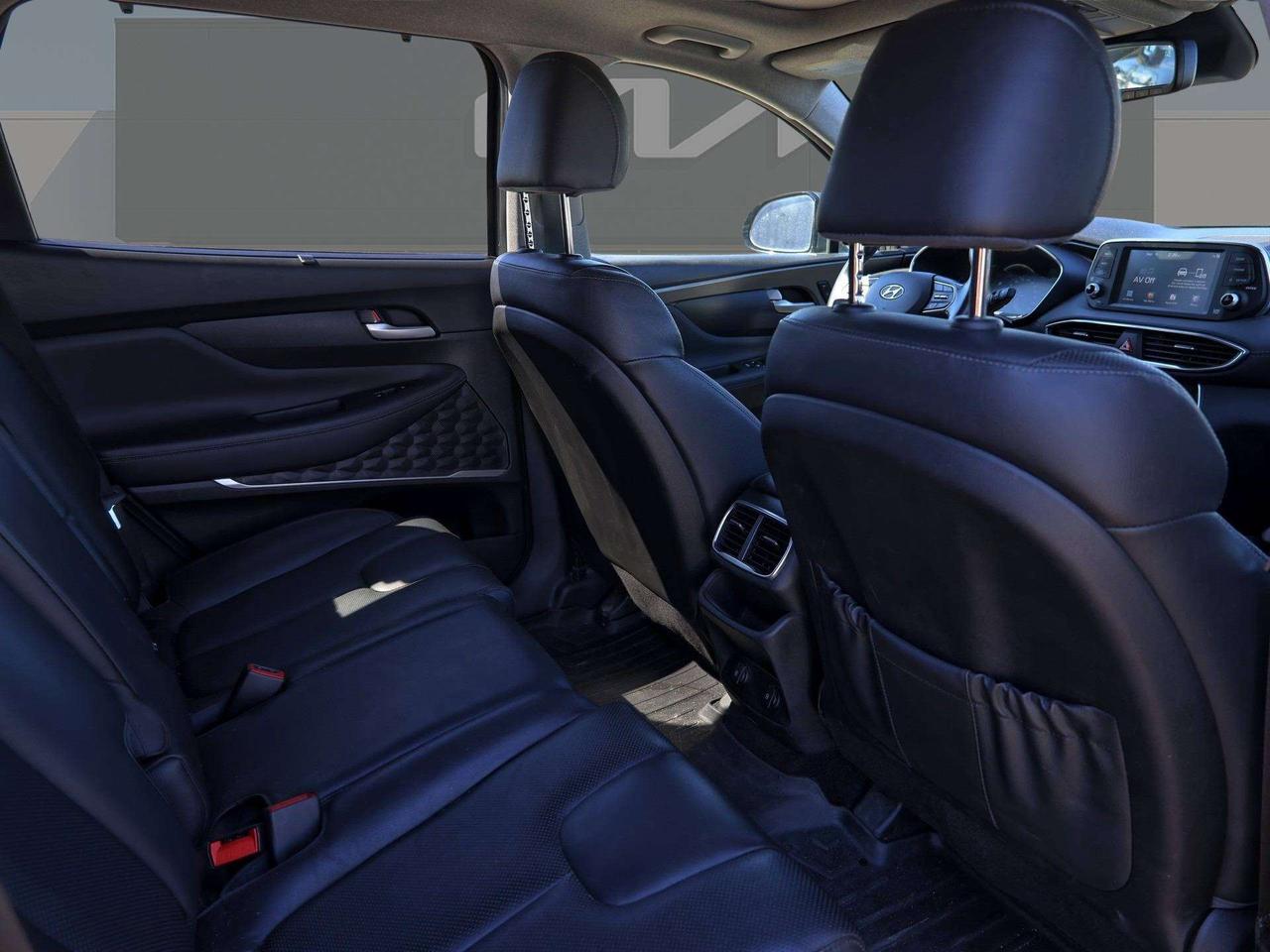 2020 Hyundai Santa Fe Luxury   Pano Roof   Pwr Liftgate   Cooled Seat Photo