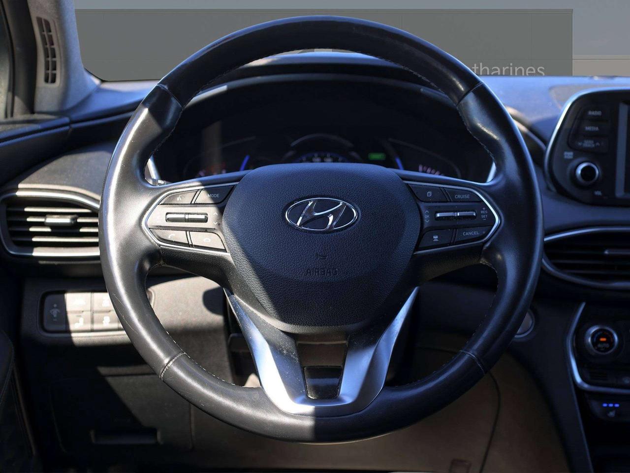 2020 Hyundai Santa Fe Luxury   Pano Roof   Pwr Liftgate   Cooled Seat Photo