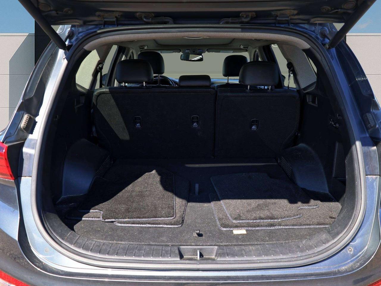 2020 Hyundai Santa Fe Luxury   Pano Roof   Pwr Liftgate   Cooled Seat Photo