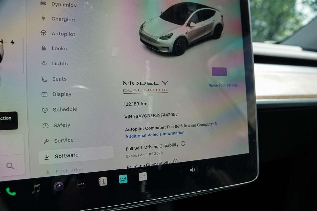 2022 Tesla Model Y Performance AWD Photo