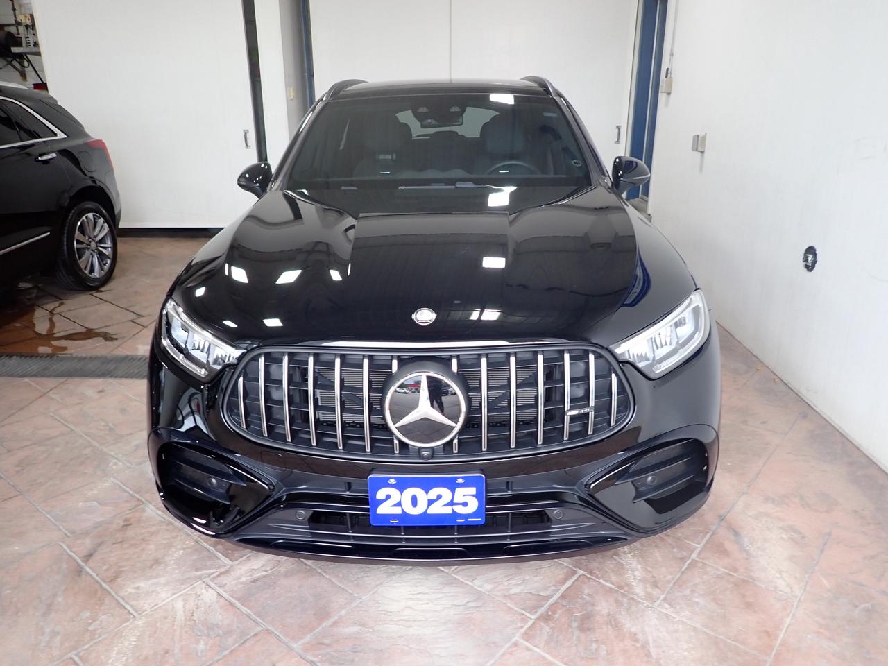 2025 Mercedes-Benz GLC AMG  43 *HYBRID* LEATHER NAVI SUNROOF Photo