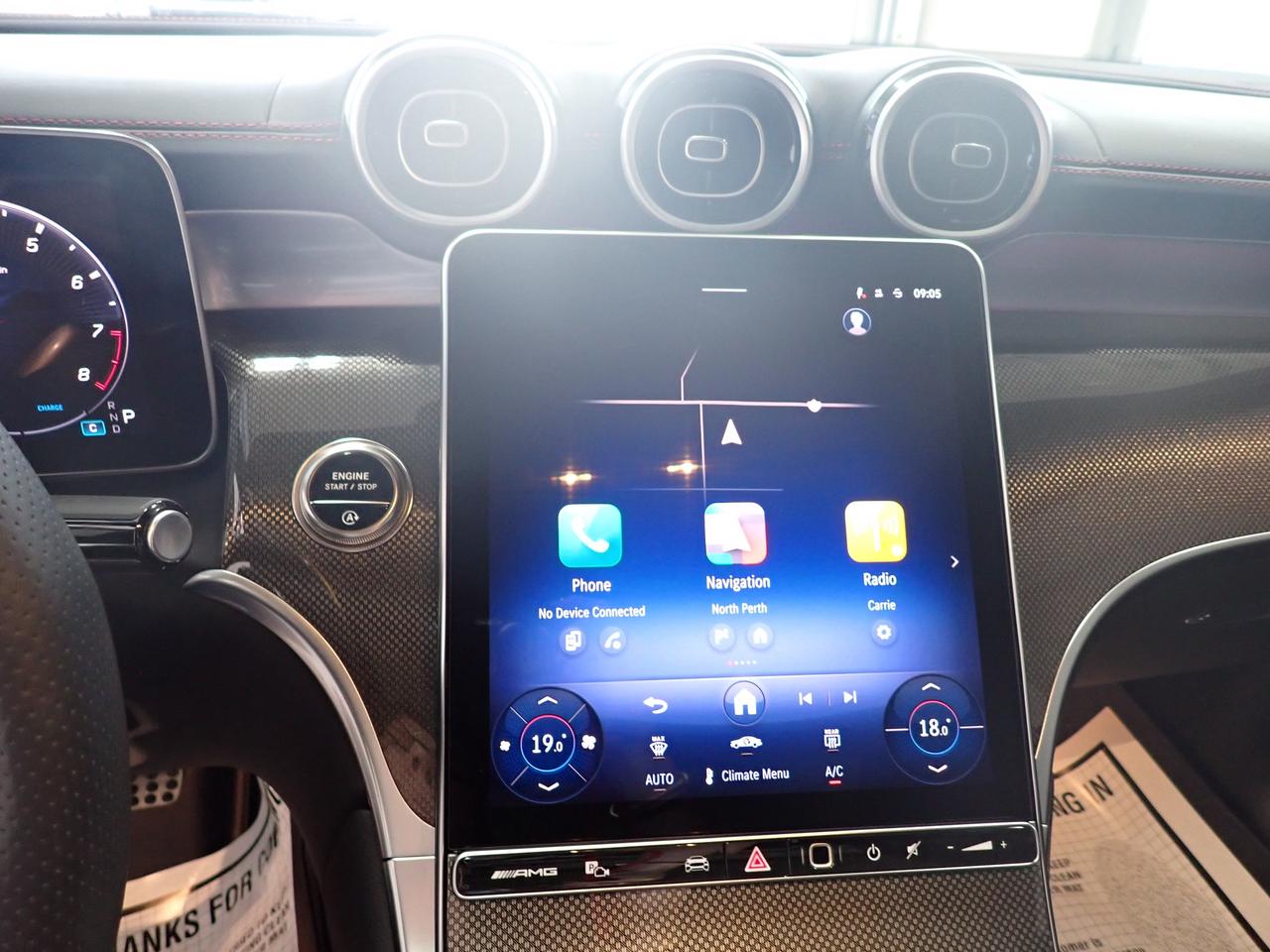 2025 Mercedes-Benz GLC AMG  43 *HYBRID* LEATHER NAVI SUNROOF Photo