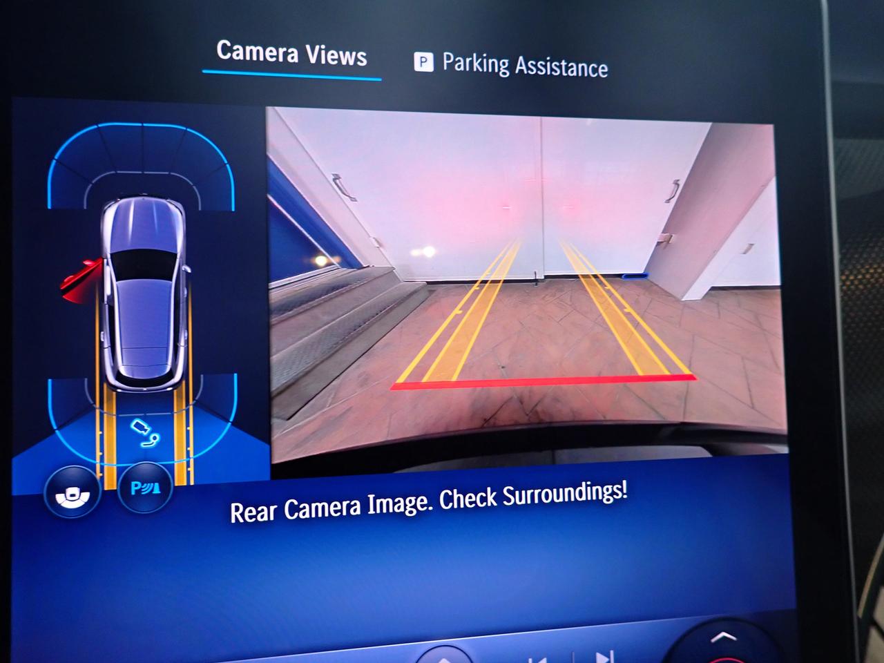 2025 Mercedes-Benz GLC AMG  43 *HYBRID* LEATHER NAVI SUNROOF Photo