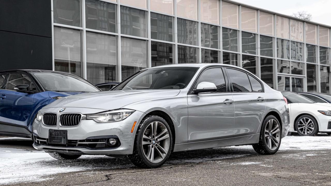 2018 BMW 3 Series 330i xDrive Sedan Photo5