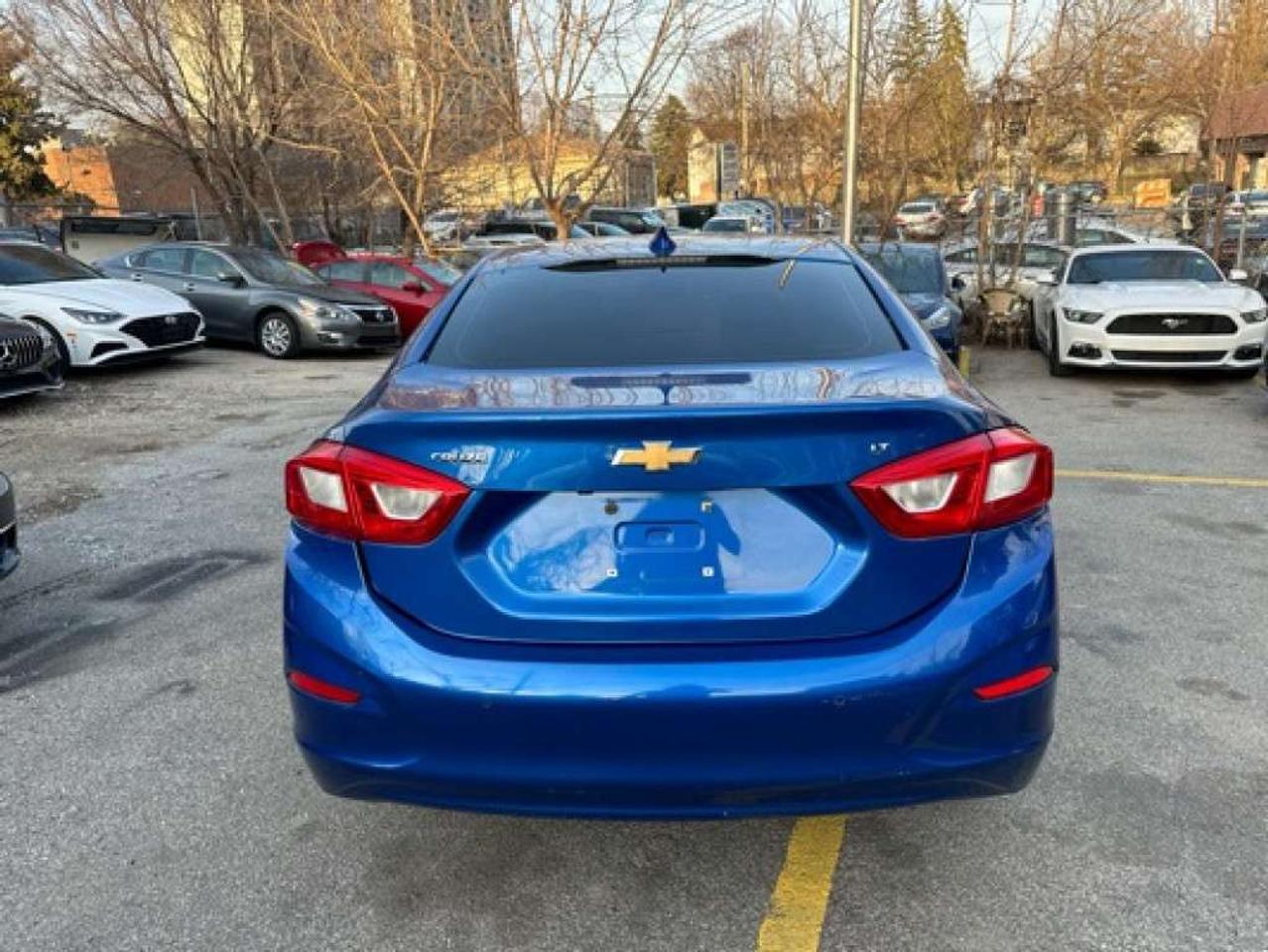 2016 Chevrolet Cruze 4dr Sdn LS w/2LS Photo