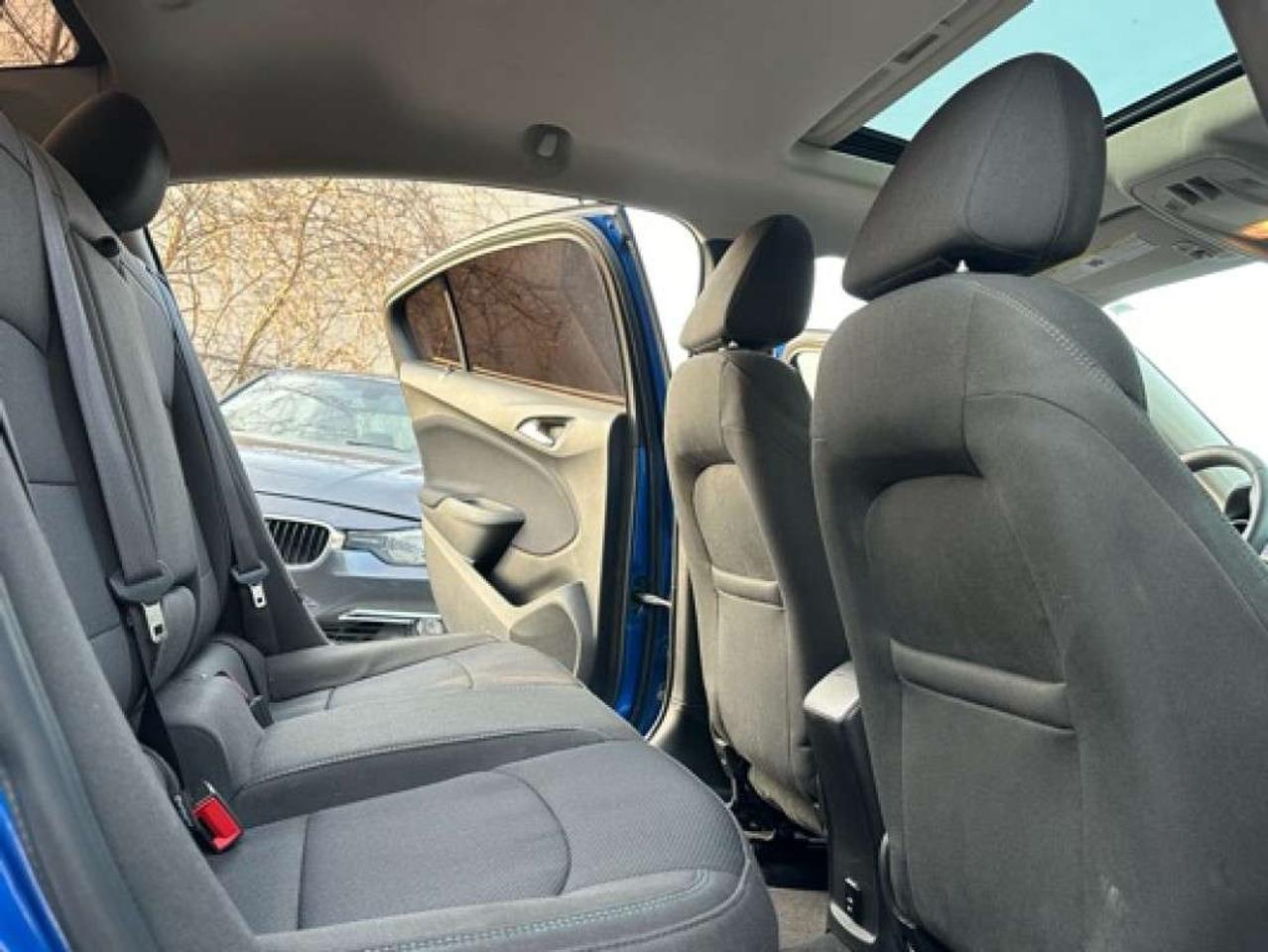 2016 Chevrolet Cruze 4dr Sdn LS w/2LS Photo