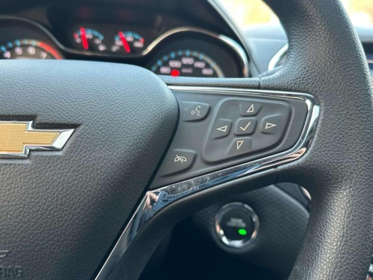 2016 Chevrolet Cruze 4dr Sdn LS w/2LS Photo