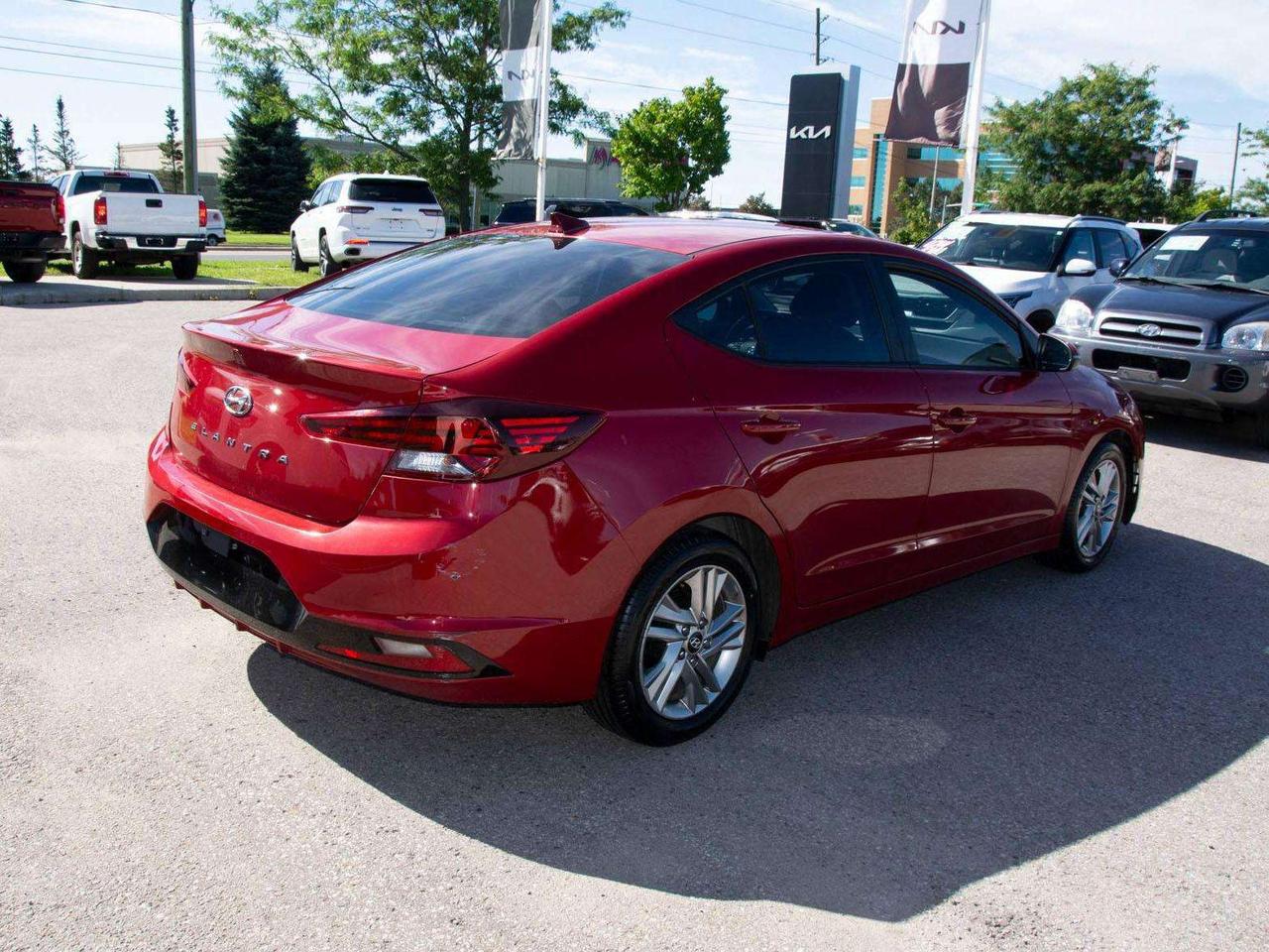 2019 Hyundai Elantra Preferred Photo