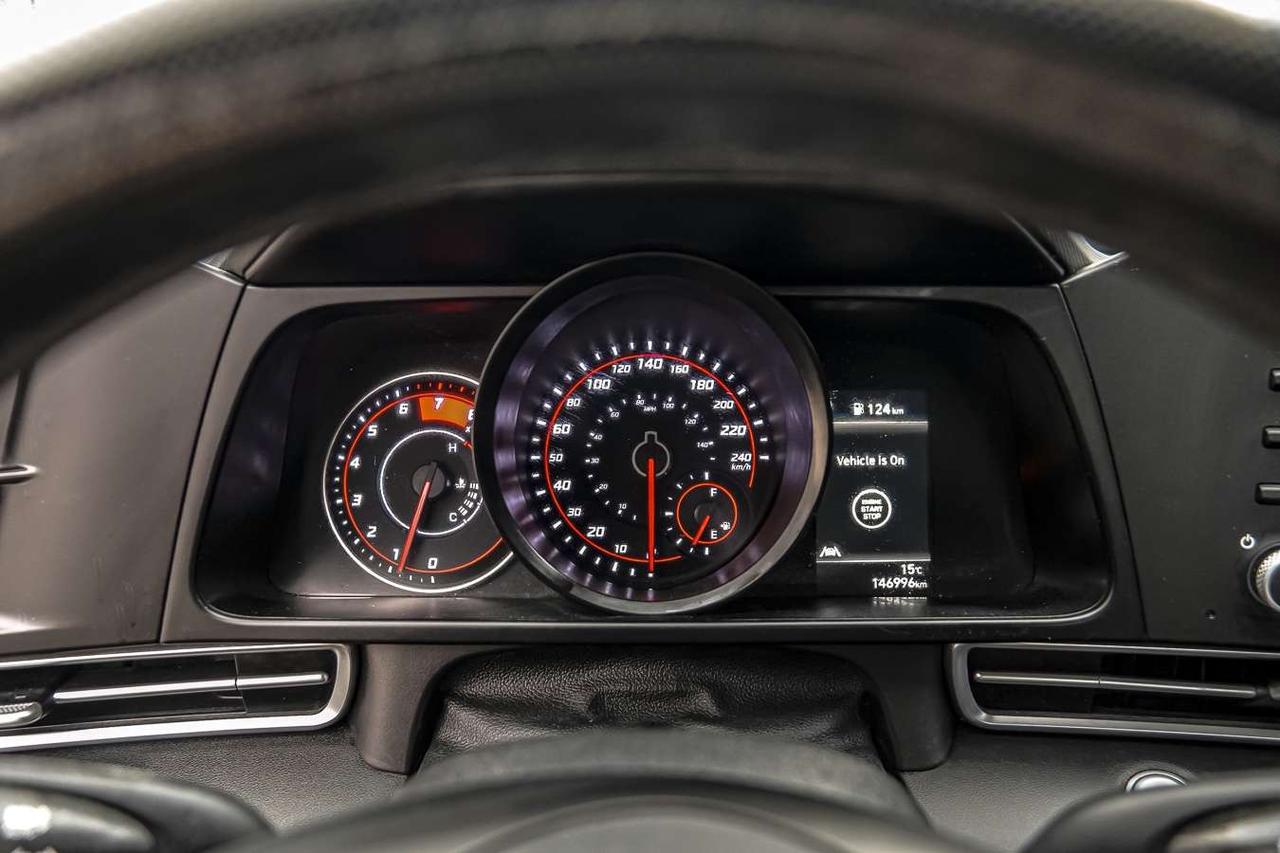2022 Hyundai Elantra Preferred IVT Photo