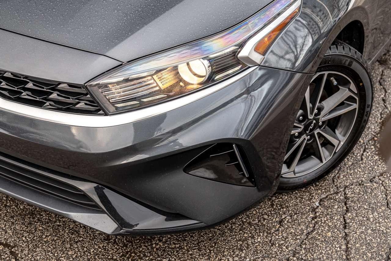 2022 Kia Forte EX IVT Photo