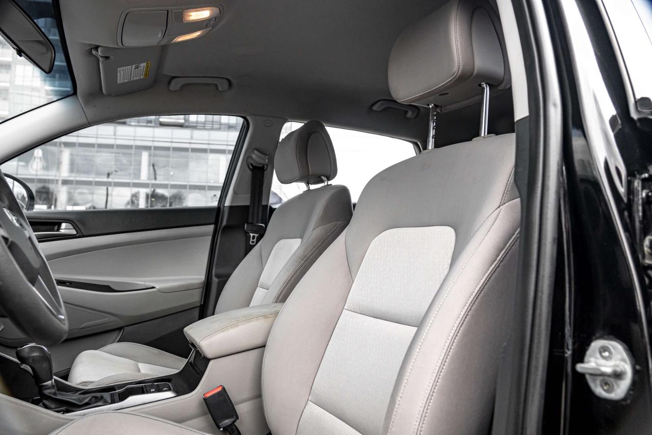 2016 Hyundai Tucson FWD 4DR 2.0L Photo