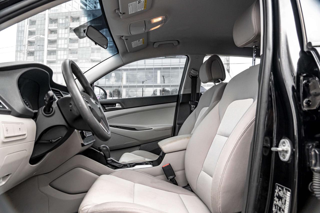 2016 Hyundai Tucson FWD 4DR 2.0L Photo
