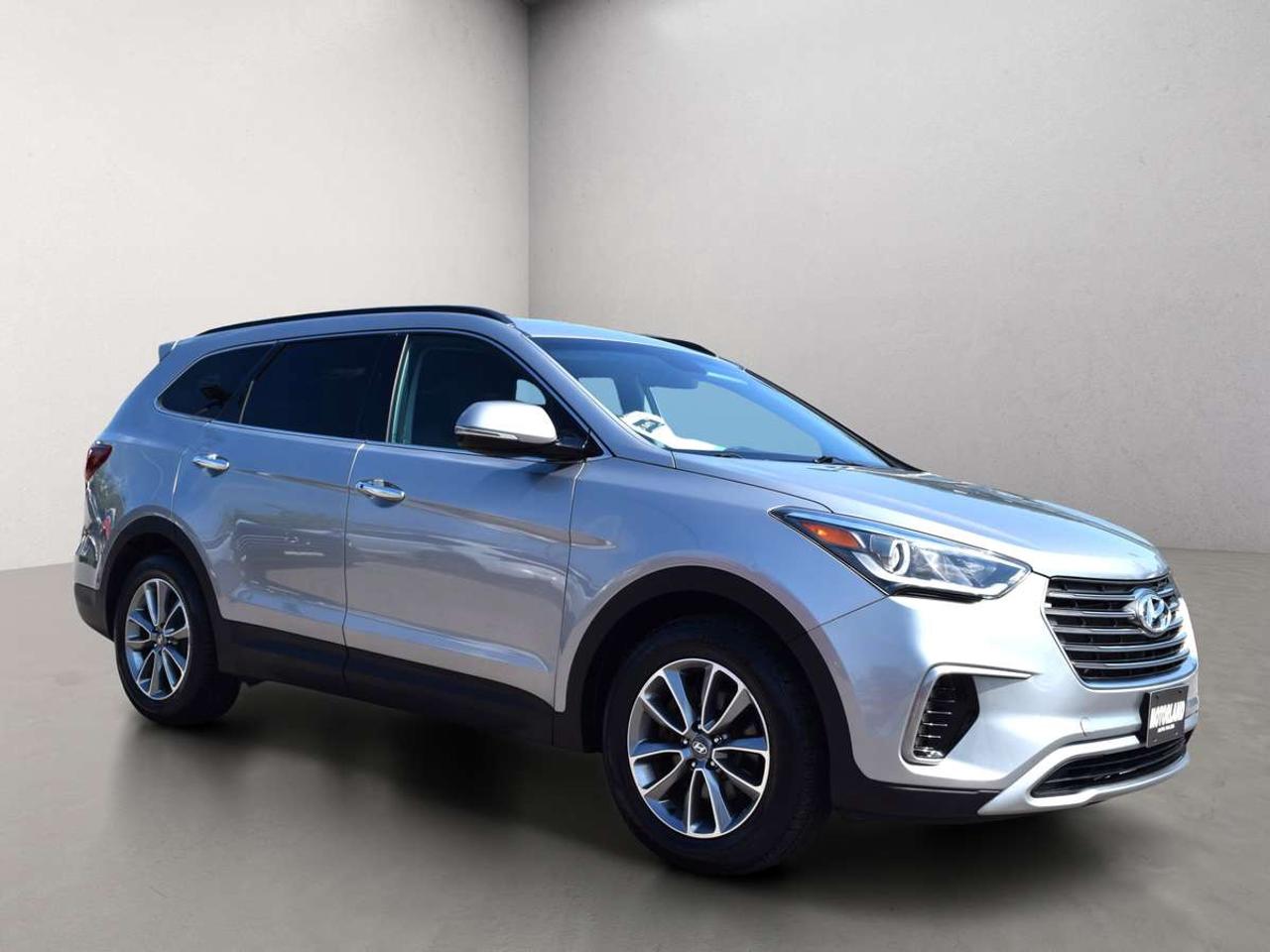 2017 Hyundai Santa Fe Premium AWD 7 PASS Photo