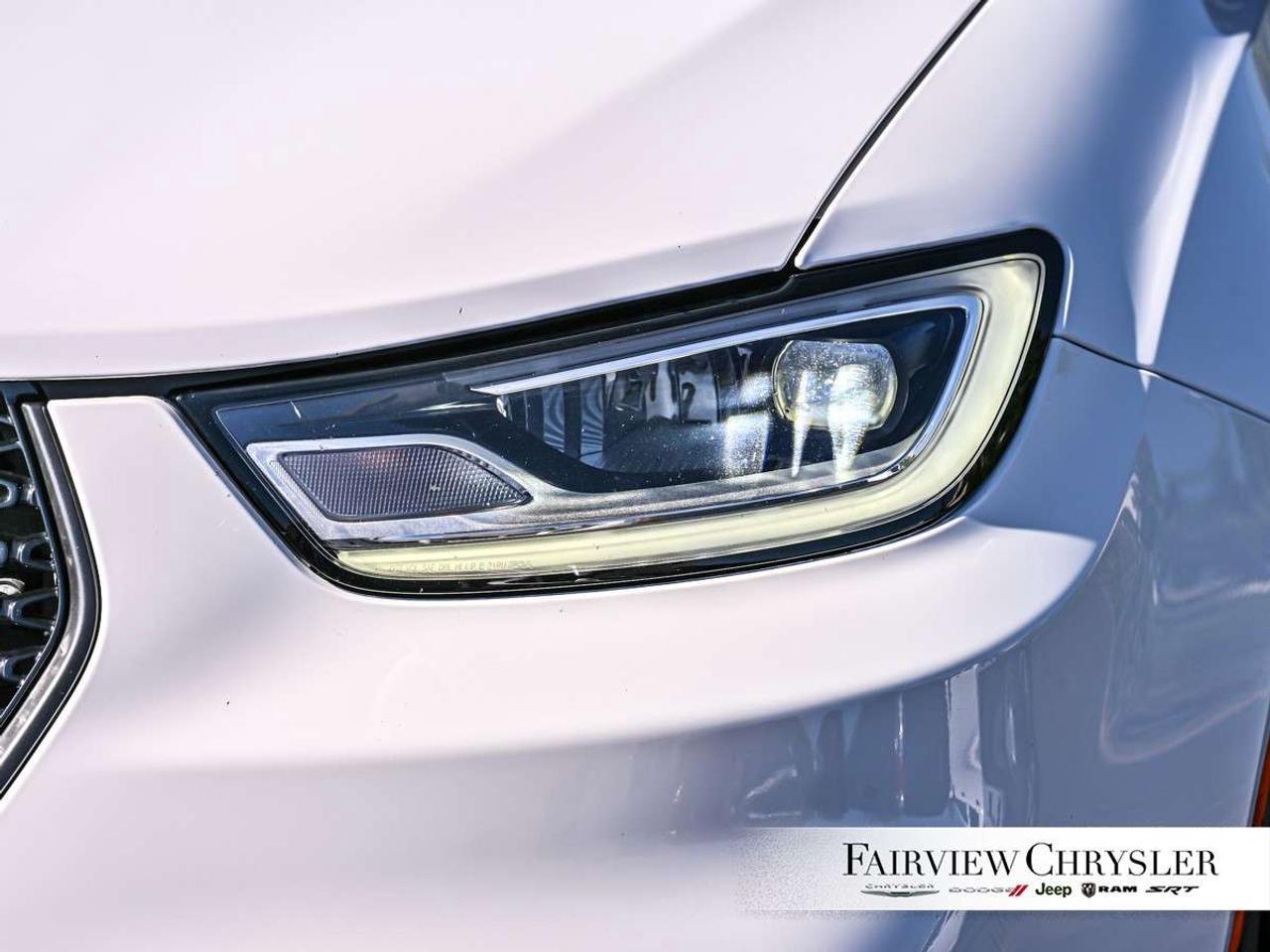 2024 Chrysler Pacifica Limited FWD PANO ROOF   DUAL SCREENS   S PKG   360 CAMERA   CARPLAY   HARMAN/KARDON Photo