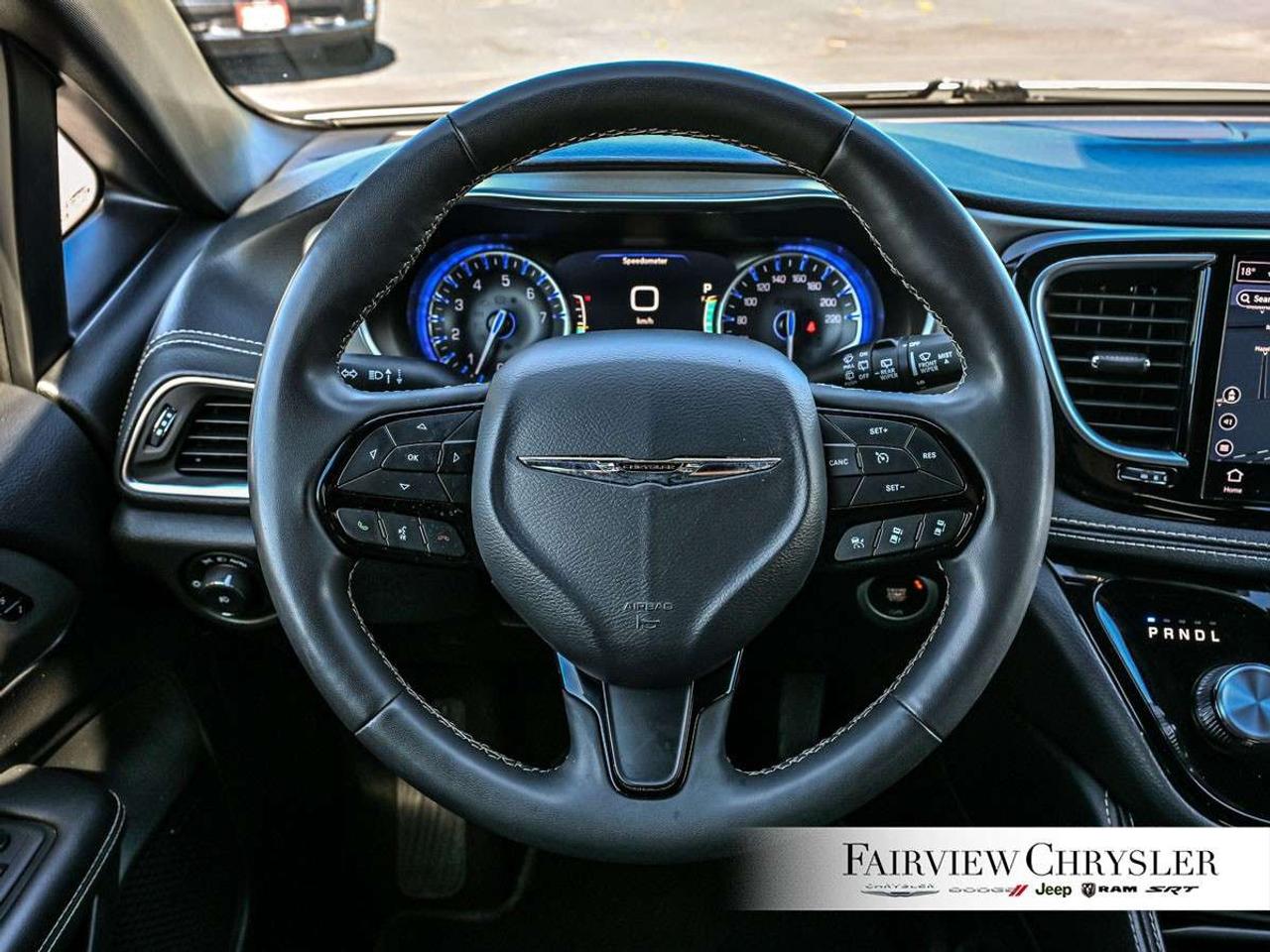 2024 Chrysler Pacifica Limited FWD PANO ROOF   DUAL SCREENS   S PKG   360 CAMERA   CARPLAY   HARMAN/KARDON Photo