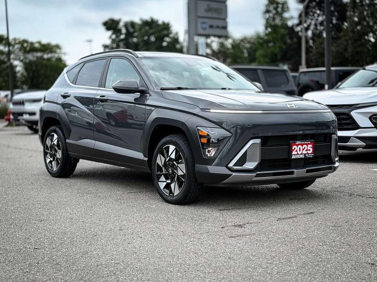 2025 Hyundai KONA 2.0L Preferred w/Trend Package   SUNROOF   HEATED SEATS   BLINDSPOT   ADAPTIVE CRUISE Photo2