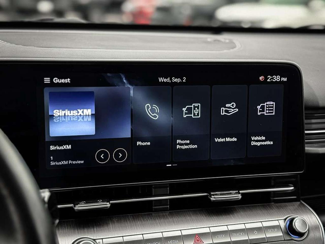 2025 Hyundai KONA 2.0L Preferred w/Trend Package   SUNROOF   HEATED SEATS   BLINDSPOT   ADAPTIVE CRUISE Photo