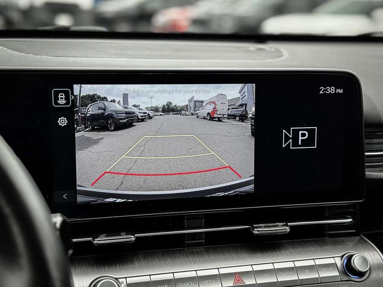 2025 Hyundai KONA 2.0L Preferred w/Trend Package   SUNROOF   HEATED SEATS   BLINDSPOT   ADAPTIVE CRUISE Photo