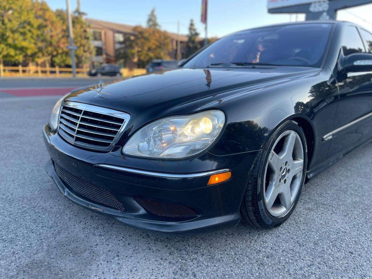 2005 Mercedes-Benz S-Class 4dr Sdn 5.0L LWB 4MATIC Photo