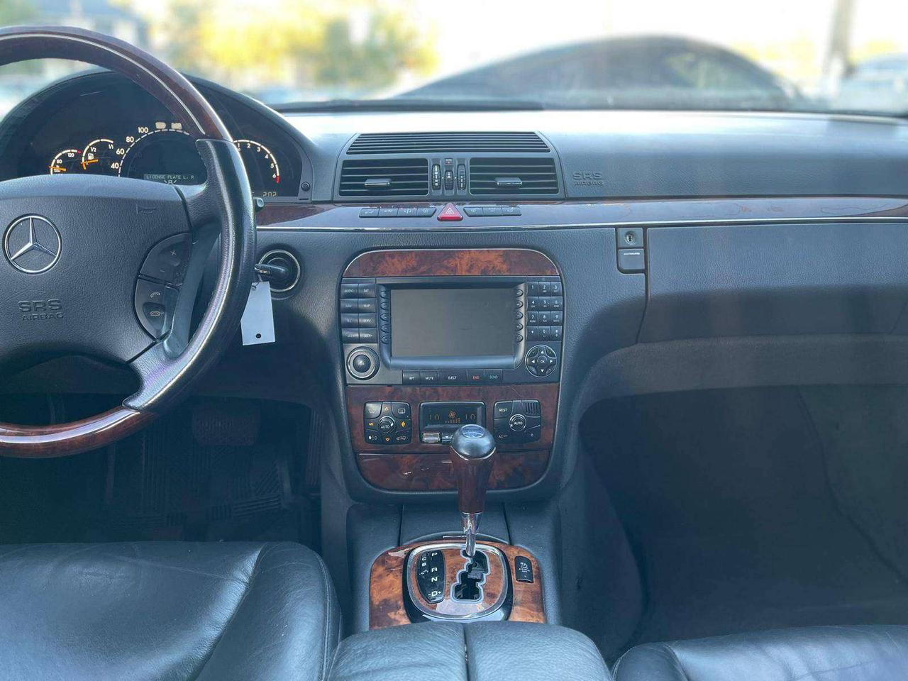 2005 Mercedes-Benz S-Class 4dr Sdn 5.0L LWB 4MATIC Photo
