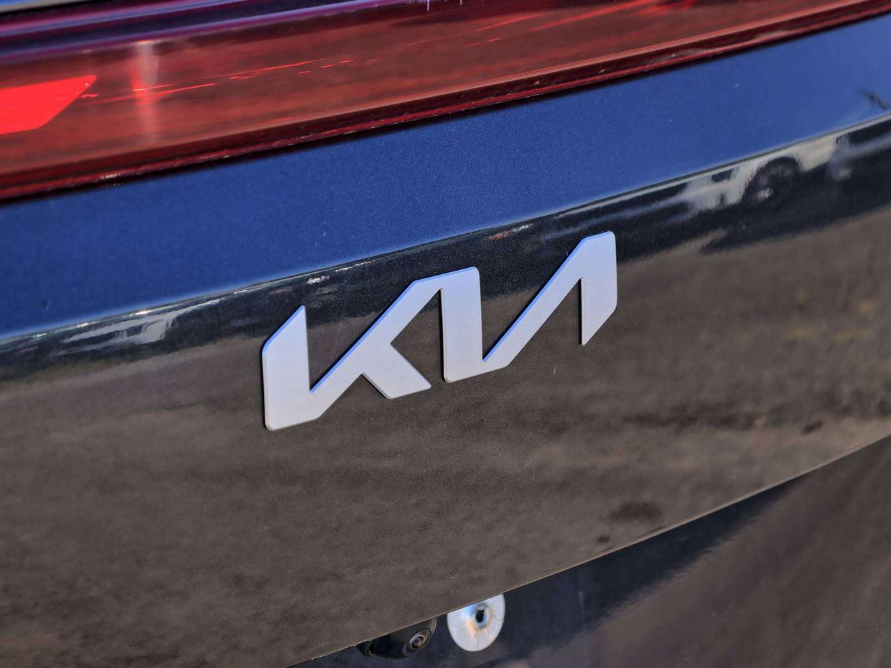 2026 Kia Carnival LX   Lane Assist   3rd Row   Android Auto Photo