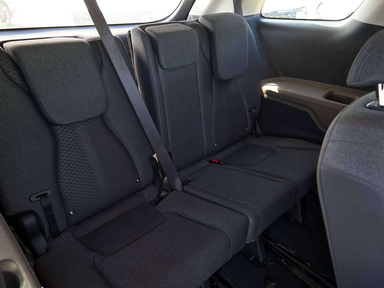 2026 Kia Carnival LX   Lane Assist   3rd Row   Android Auto Photo