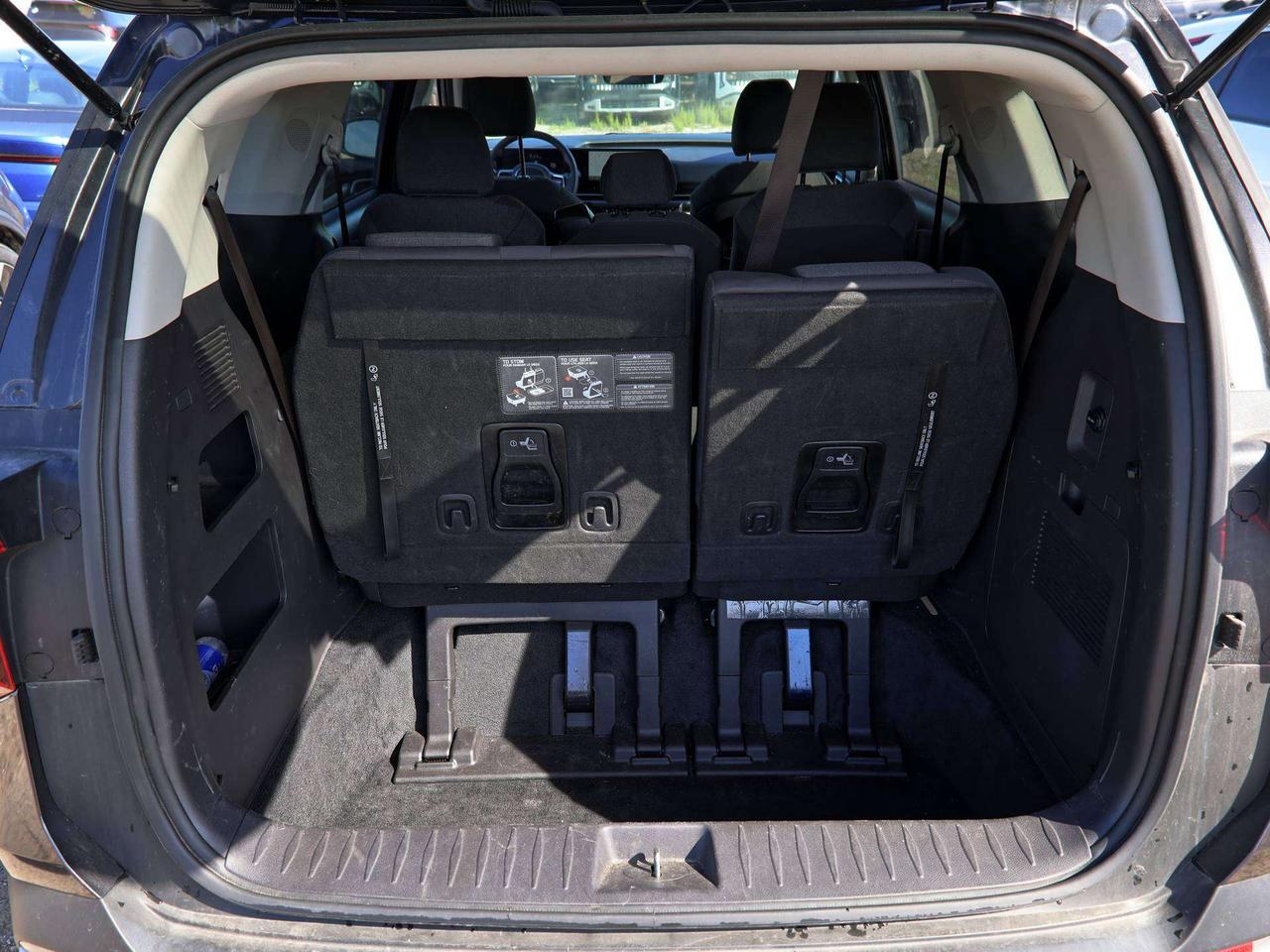 2026 Kia Carnival LX   Lane Assist   3rd Row   Android Auto Photo