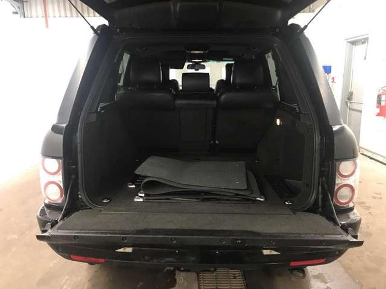 2012 Land Rover Range Rover 4WD 4dr SC Photo