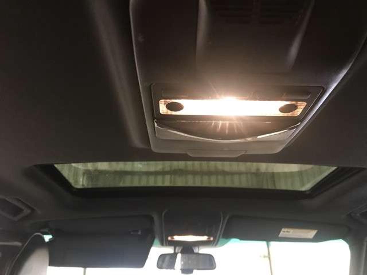 2012 Land Rover Range Rover 4WD 4dr SC Photo