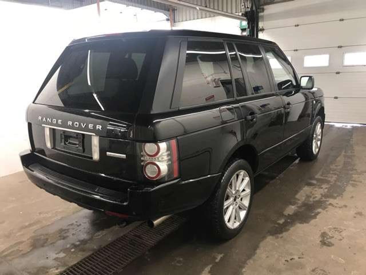 2012 Land Rover Range Rover 4WD 4dr SC Photo