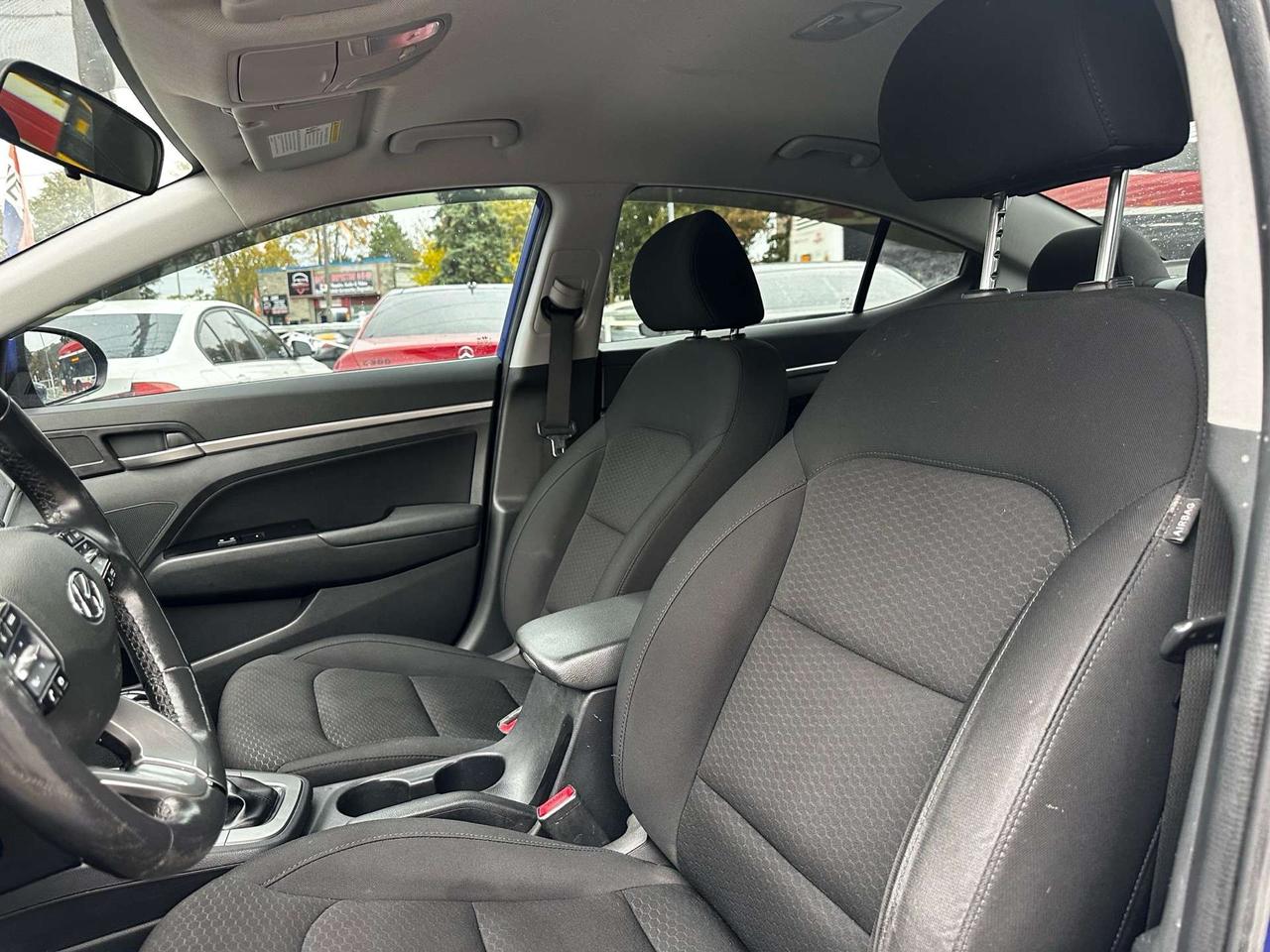 2020 Hyundai Elantra Preferred Photo