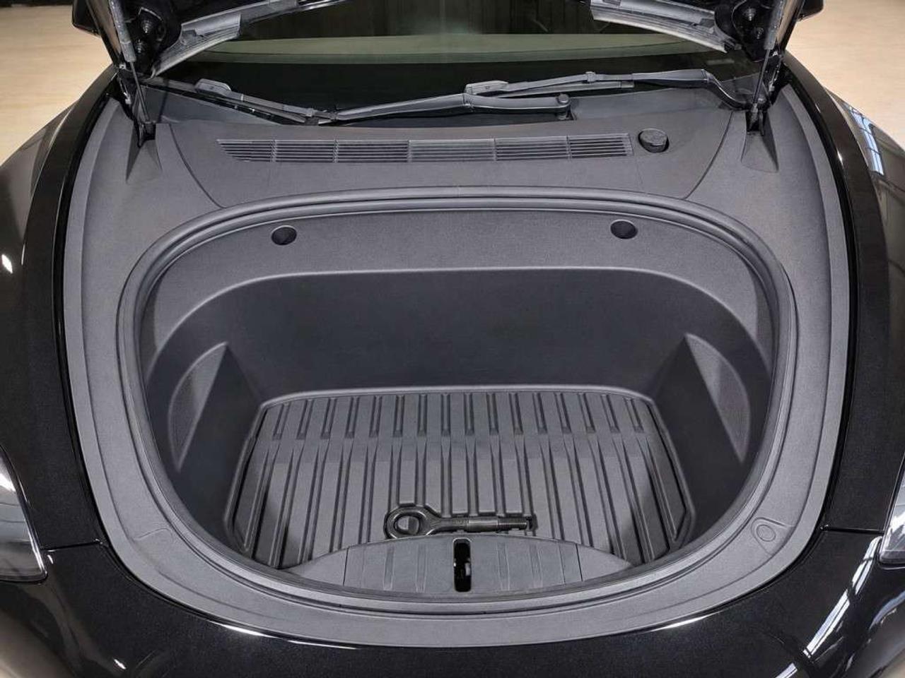 2022 Tesla Model 3 STANDARD RANGE PLUS    Autopilot capable   Glass Roof   Navigation   Premium Interior   Clean CARFAX Photo