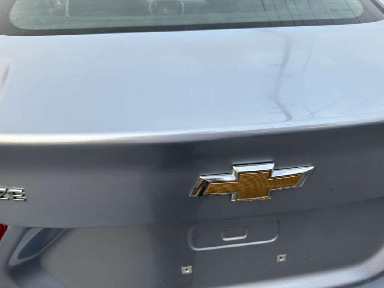 2017 Chevrolet Cruze 4dr Sdn Auto Premier Photo