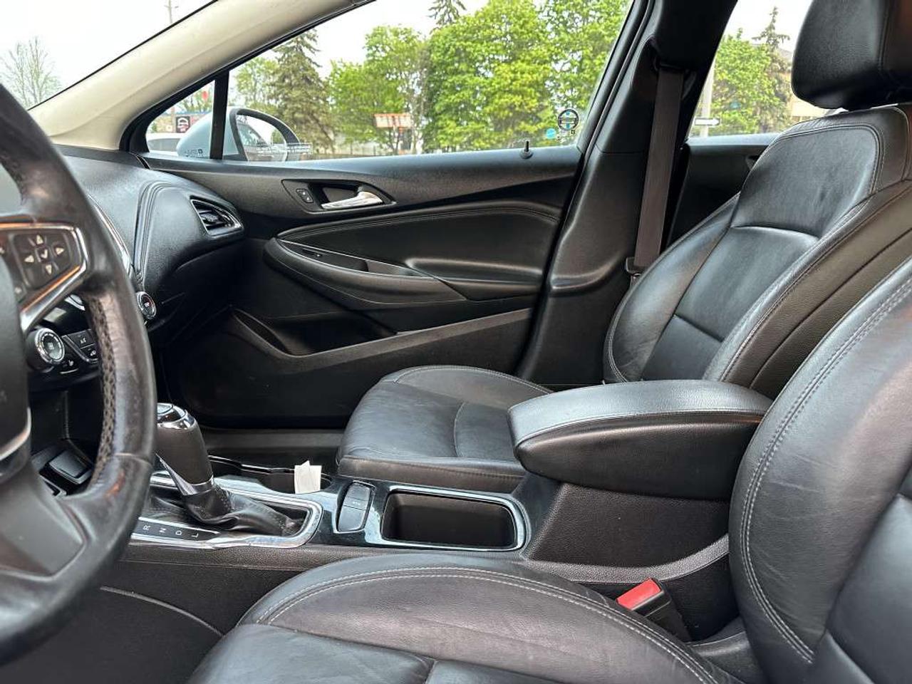 2017 Chevrolet Cruze 4dr Sdn Auto Premier Photo