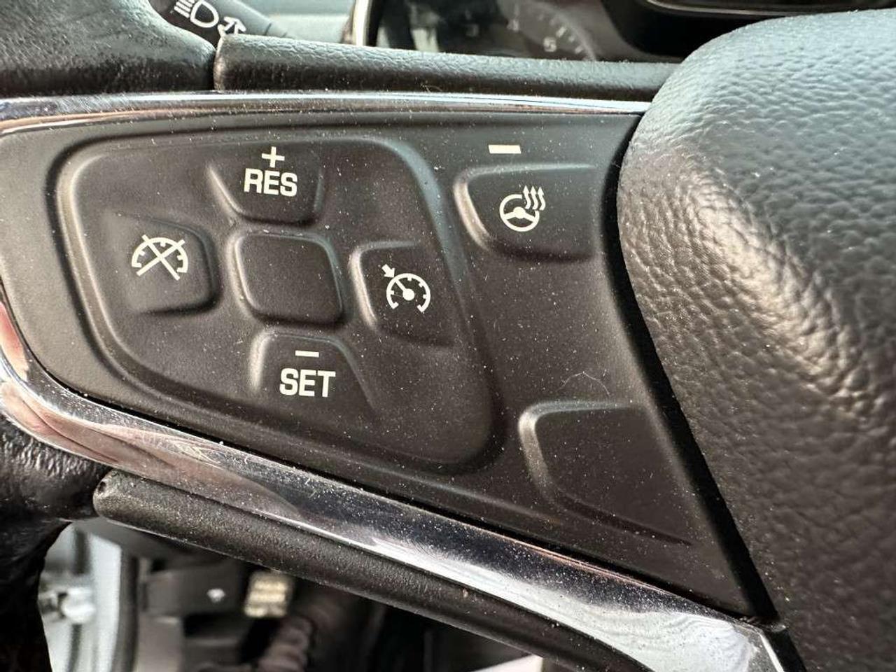 2017 Chevrolet Cruze 4dr Sdn Auto Premier Photo