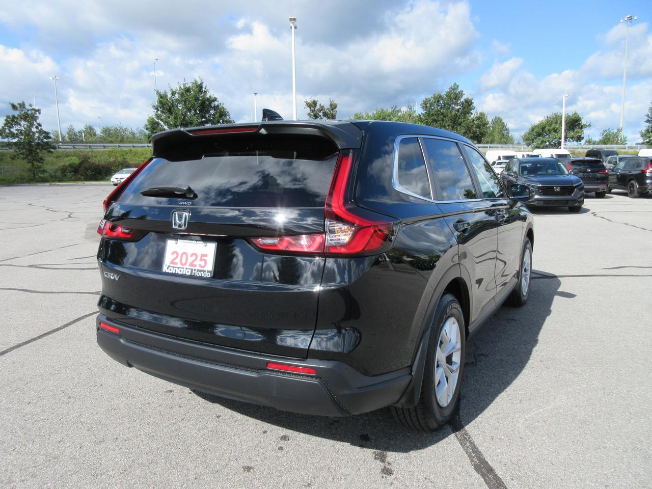 2025 Honda CR-V LX 4dr All-wheel Drive Photo2