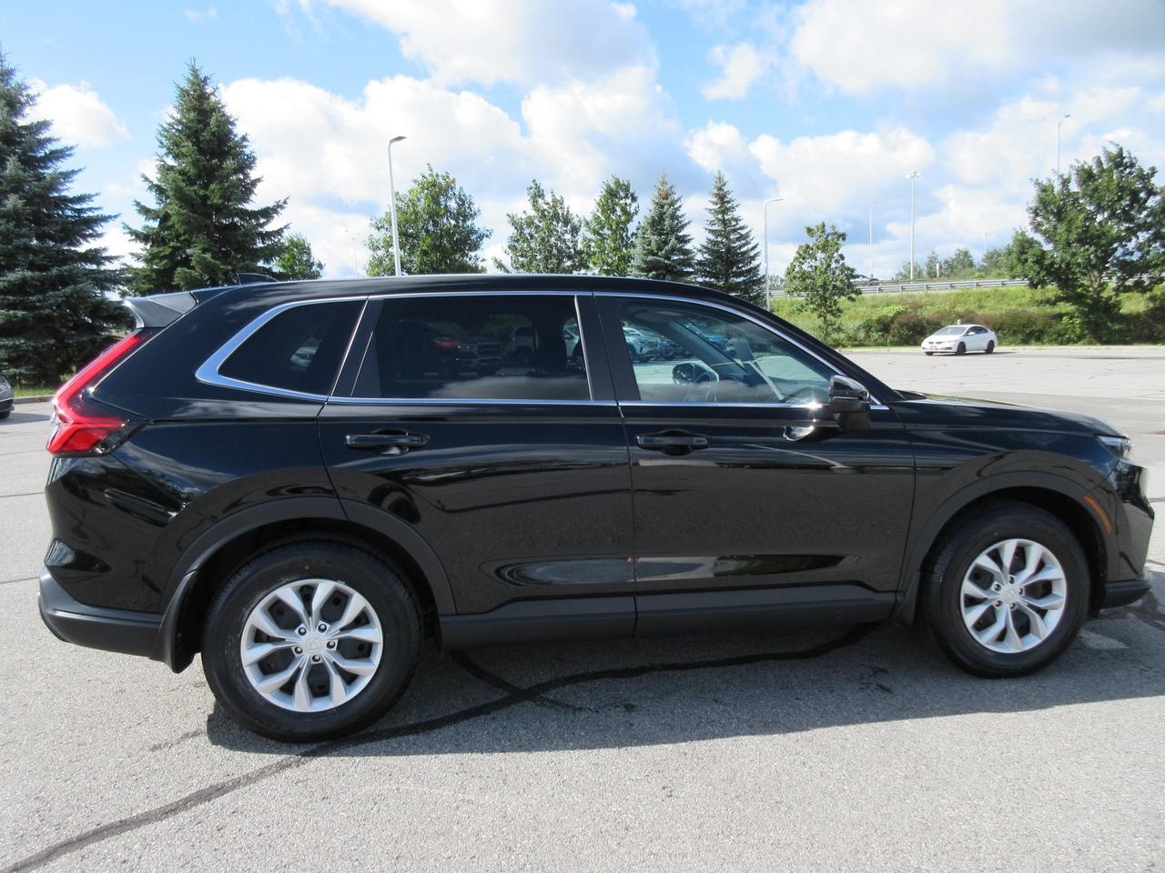 2025 Honda CR-V LX 4dr All-wheel Drive Photo
